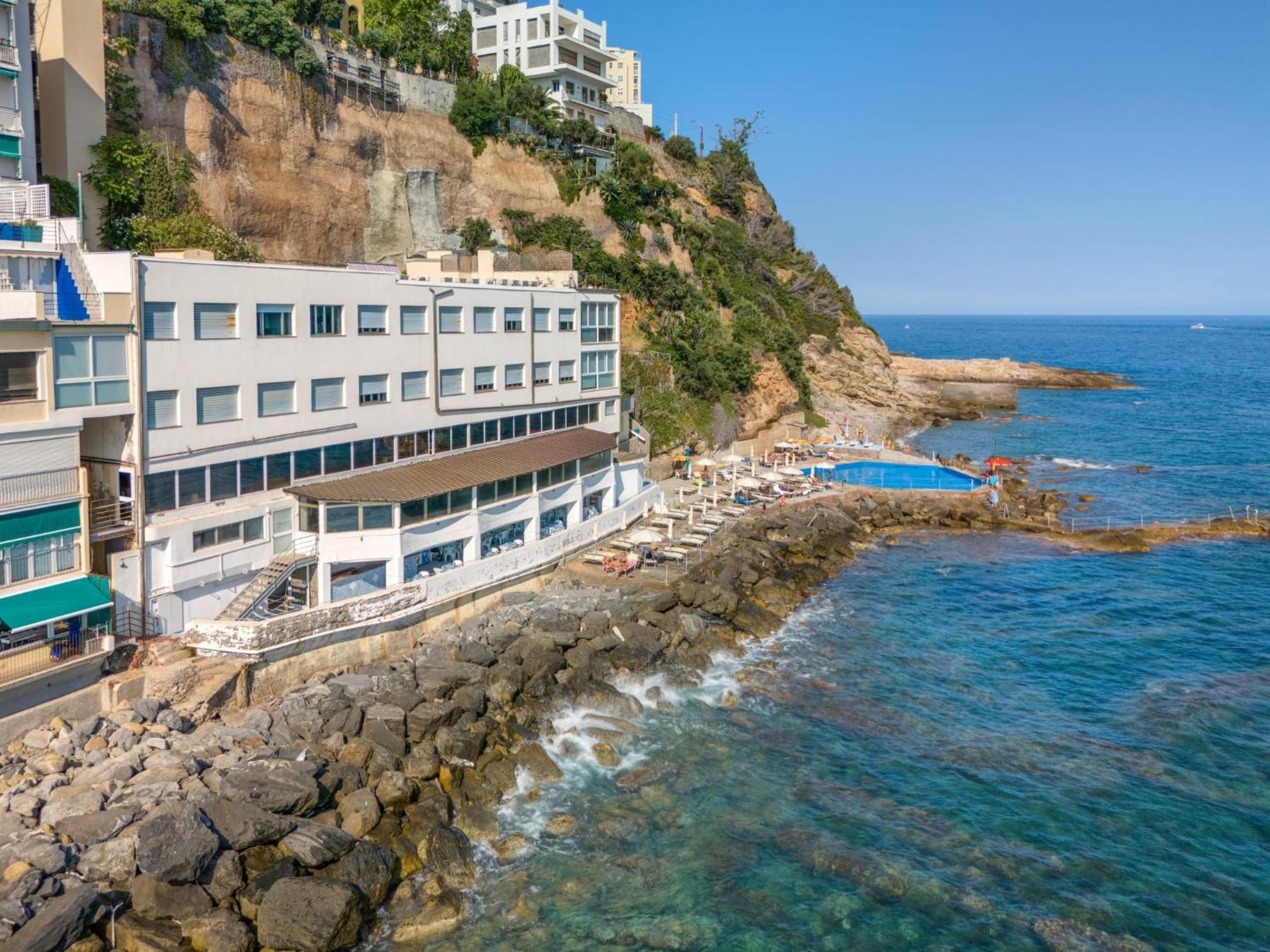 Hotel La Perla Del Capo Ospedaletti Dış mekan fotoğraf