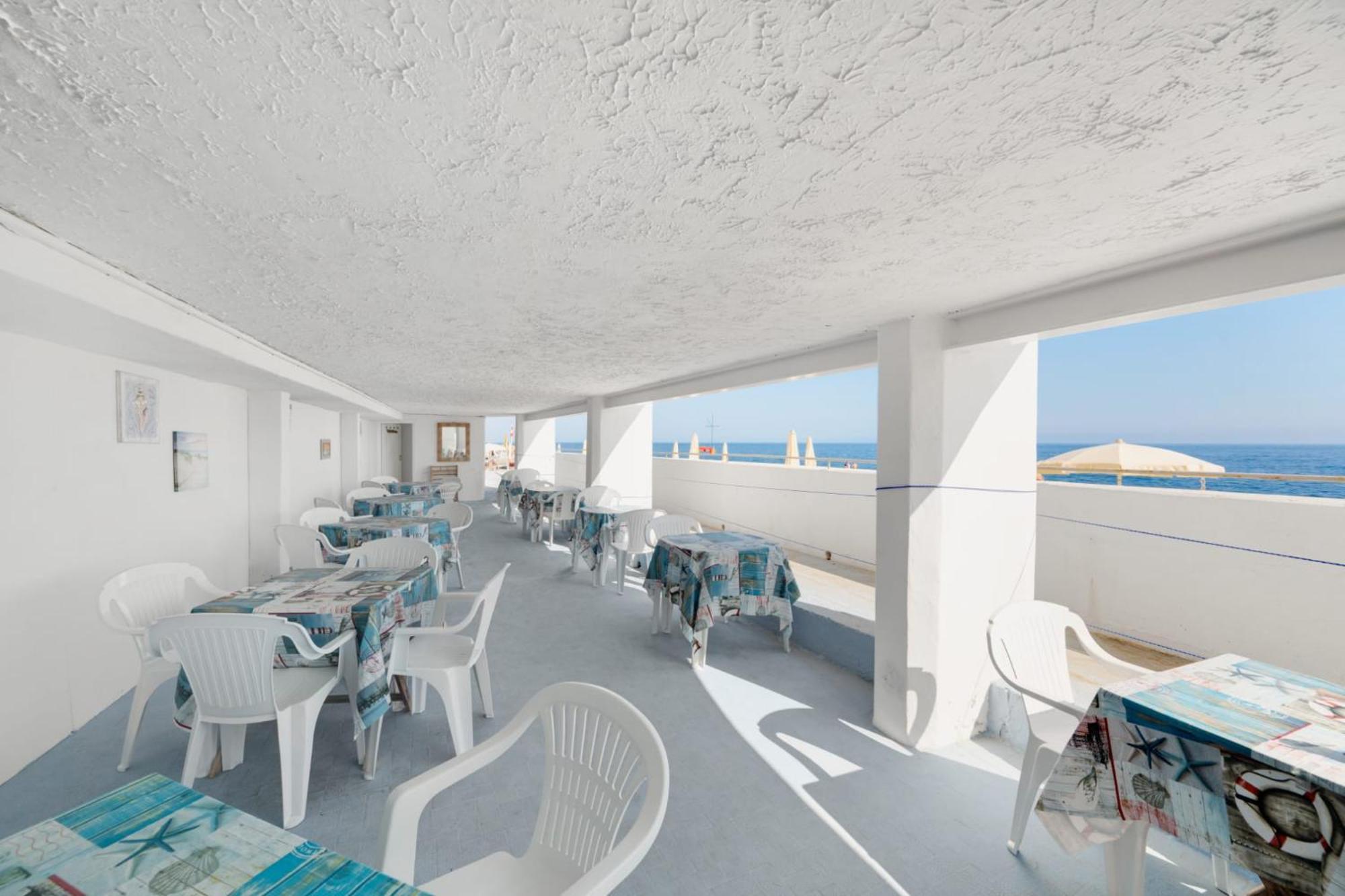 Hotel La Perla Del Capo Ospedaletti Dış mekan fotoğraf